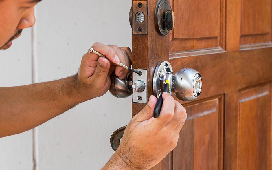 professionnel serrure porte blindee Noisiel